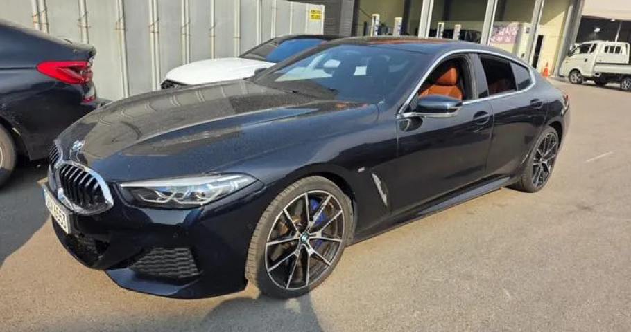 Bmw 8-Series 