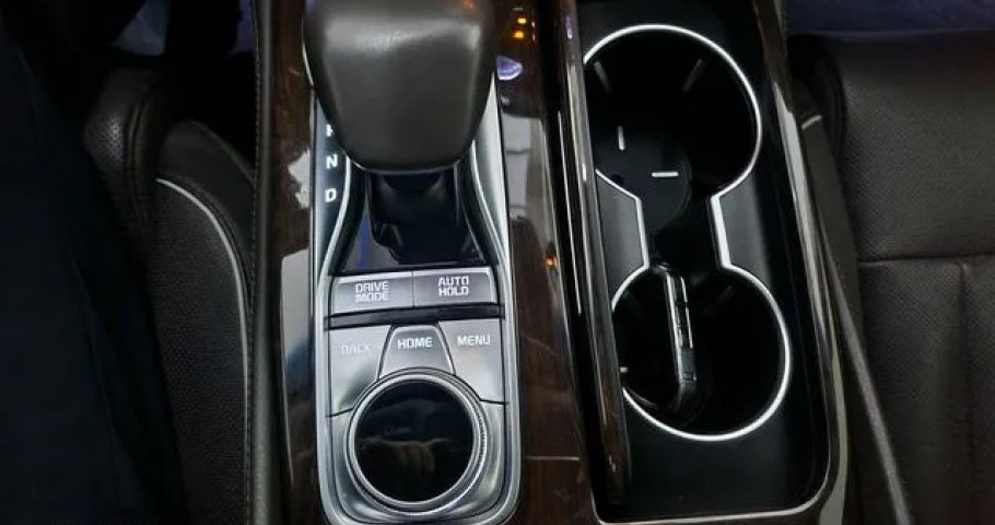 Kia K9 