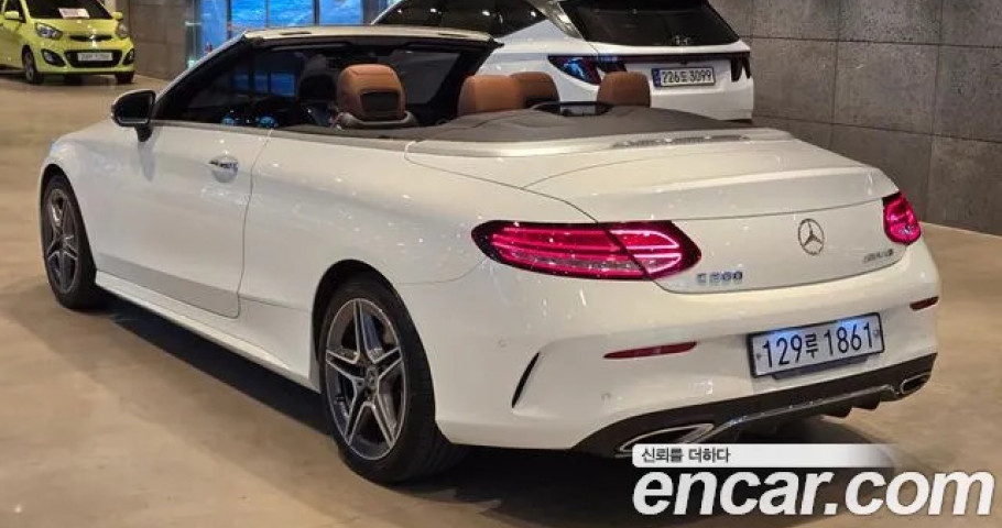 Mercedes-Benz C-Class 