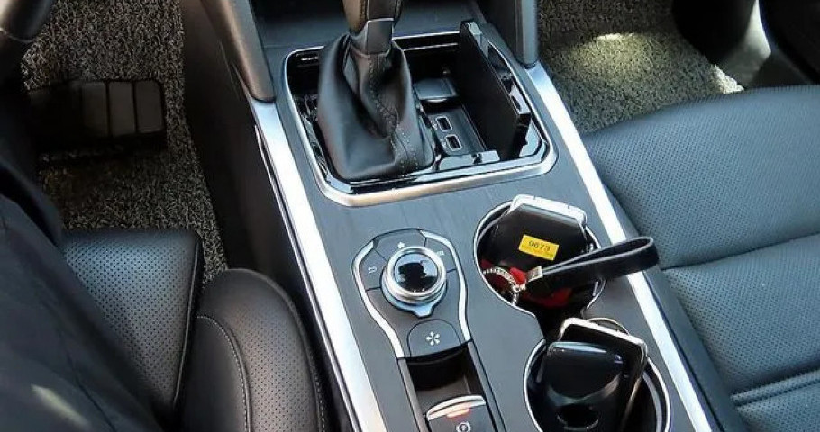 Renault Sm6 