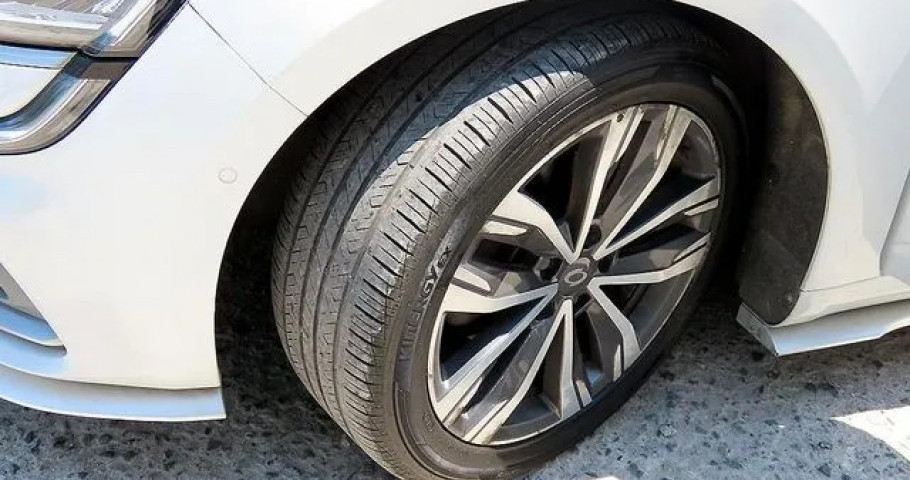 Renault Sm6 