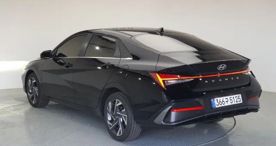 Hyundai Avante (Elantra) 