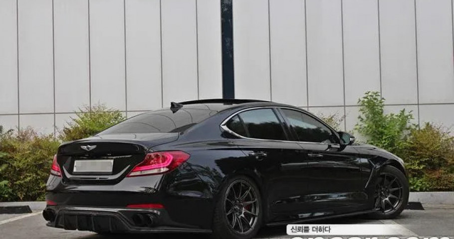 Genesis G70 