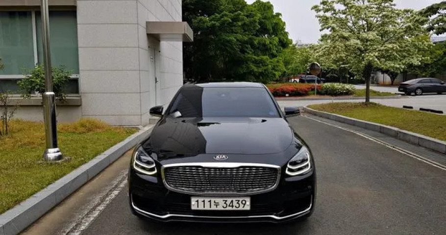 Kia K9 