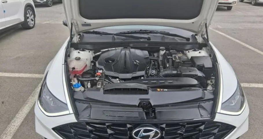 Hyundai Sonata 