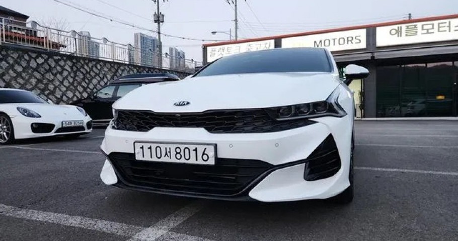 Kia K5 