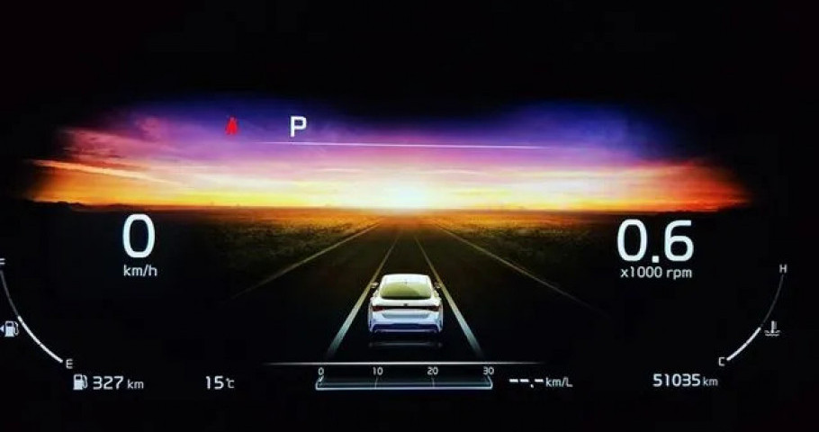 Kia K5 
