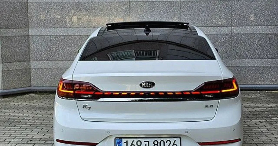 Kia K7 