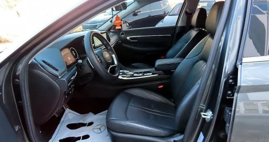 Hyundai Sonata 