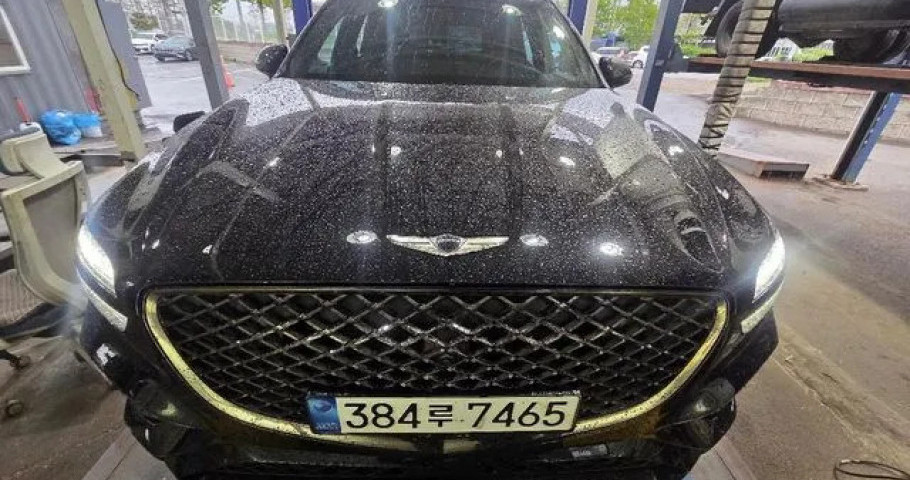 Genesis Gv70 