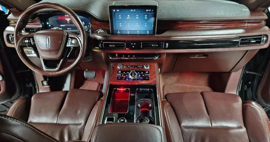 Lincoln Aviator 
