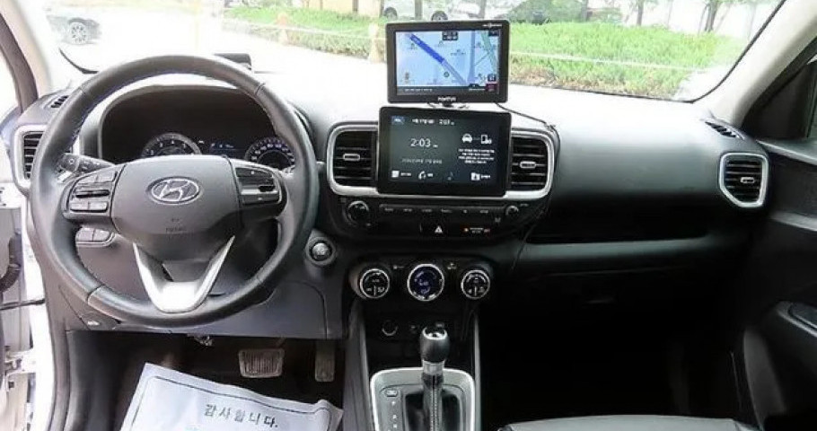 Hyundai Venue 
