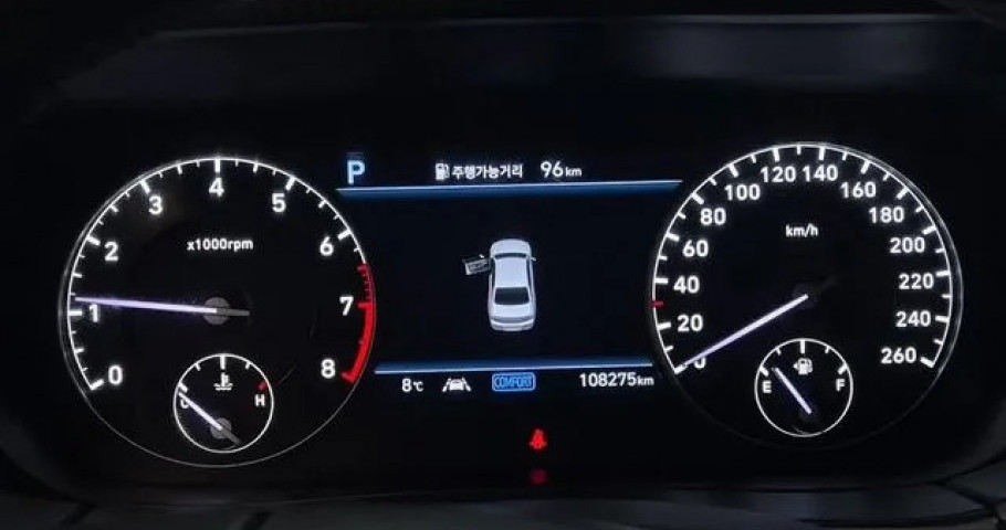 Genesis G90 