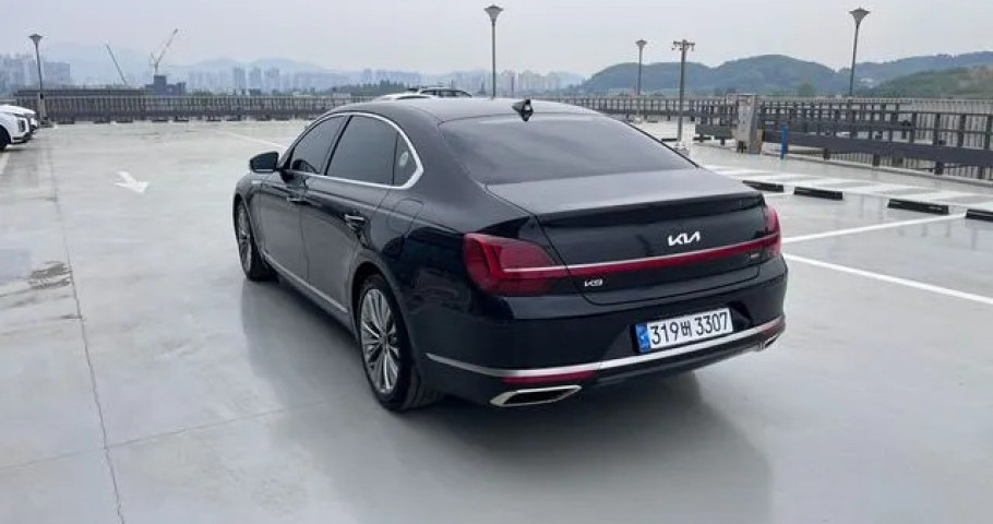 Kia K9 