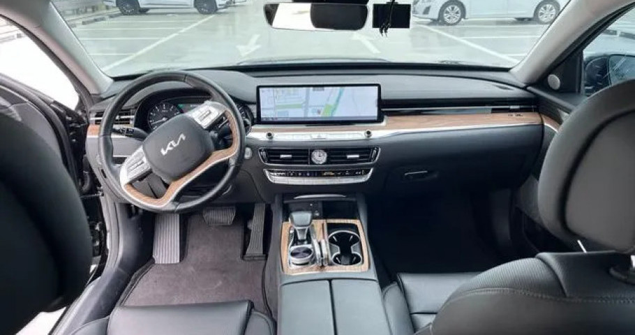Kia K9 