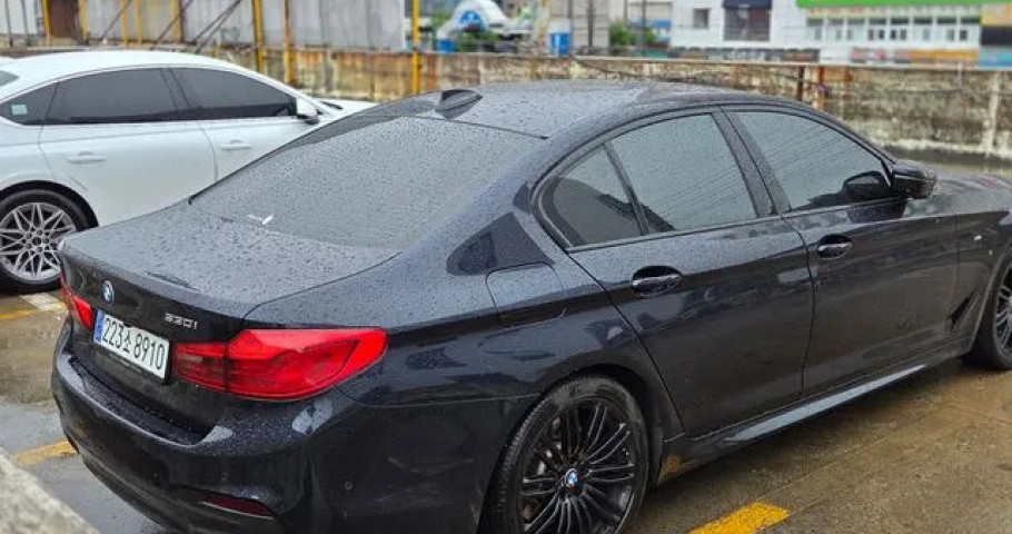 Bmw 5-Series 