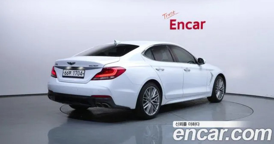 Genesis G70 