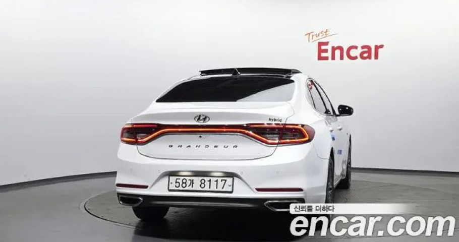 Hyundai Grandeur 