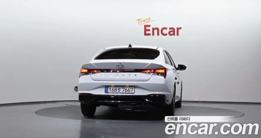Hyundai Avante (Elantra) 
