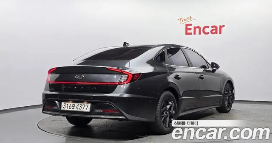 Hyundai Sonata 