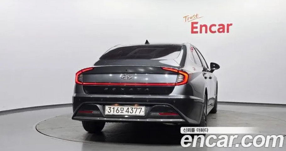 Hyundai Sonata 
