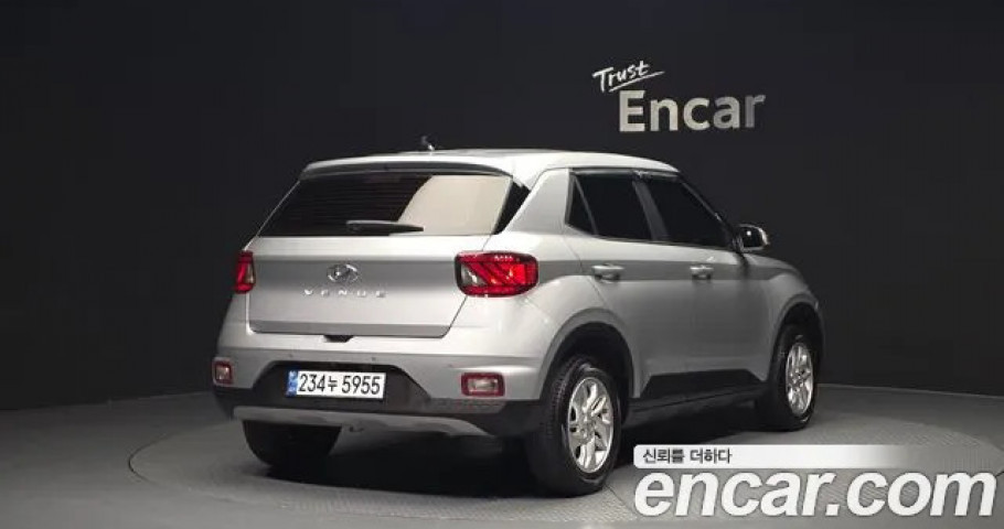 Hyundai Venue 