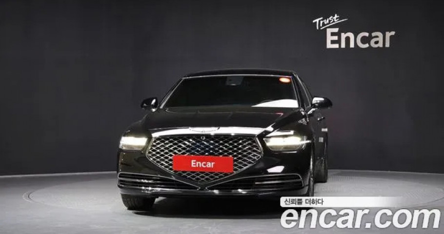 Genesis G90 