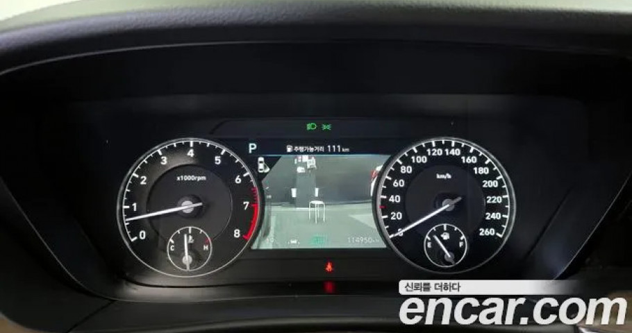 Genesis G90 