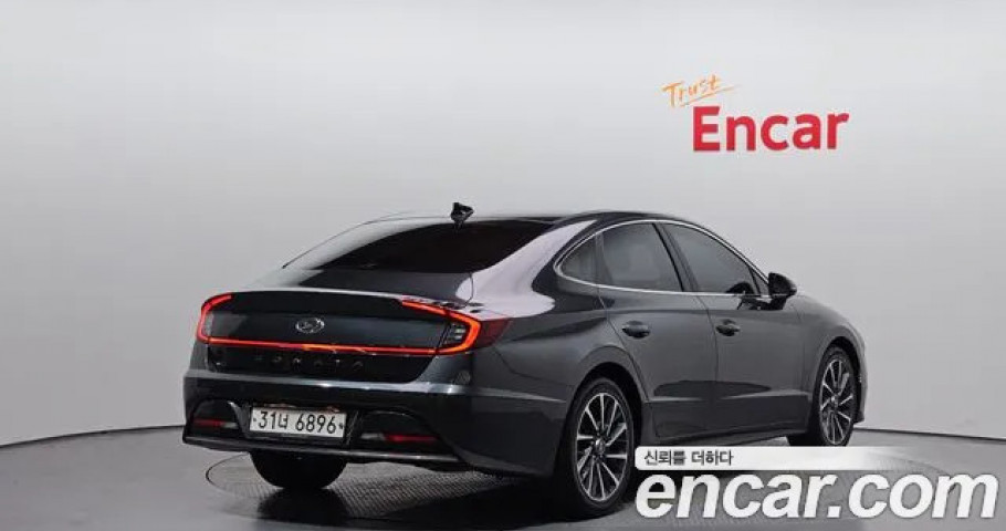Hyundai Sonata 