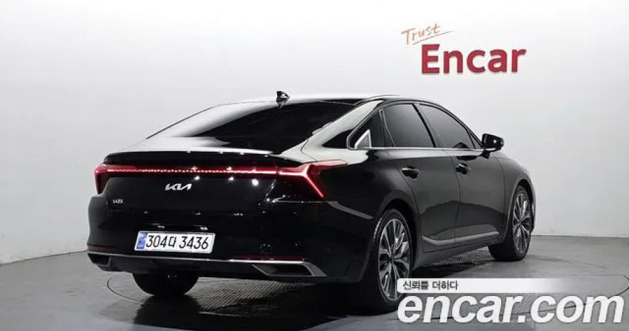 Kia K8 