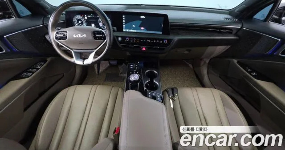Kia K8 