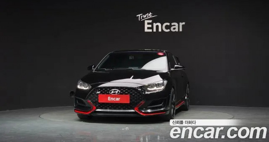 Hyundai Veloster 