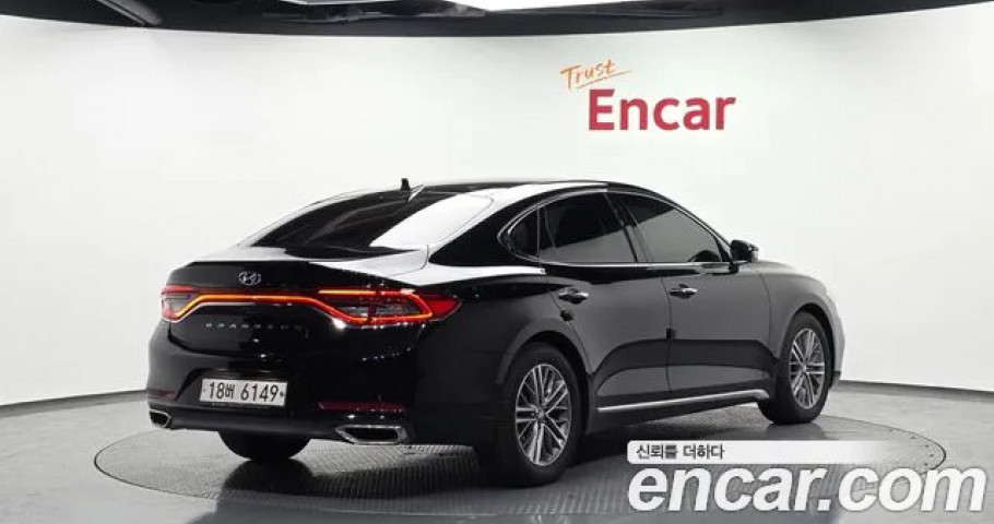 Hyundai Grandeur 