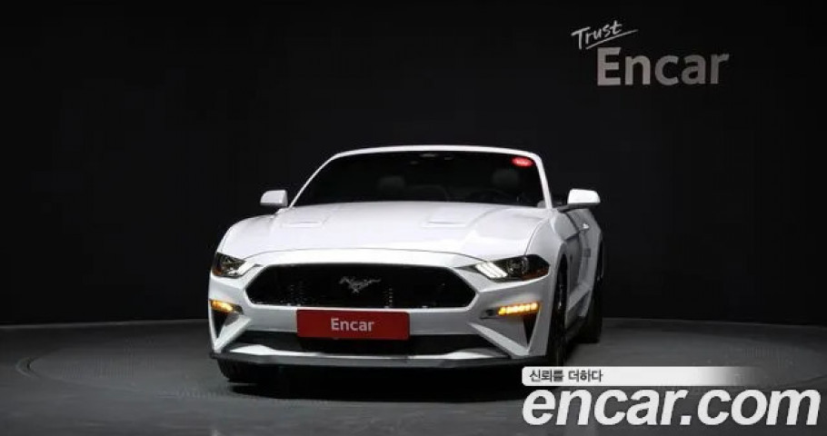Ford Mustang 