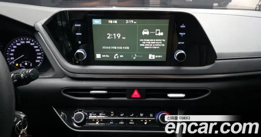 Hyundai Sonata 