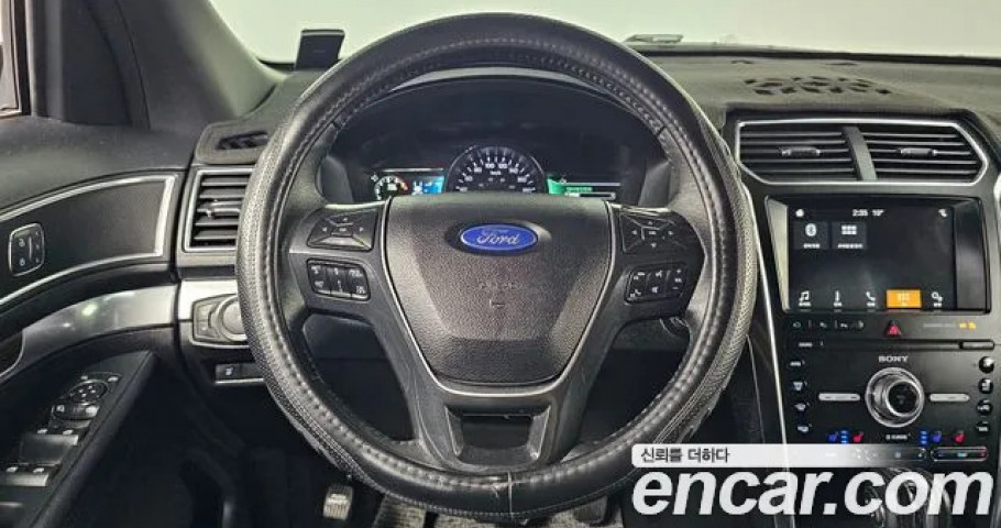 Ford Explorer 