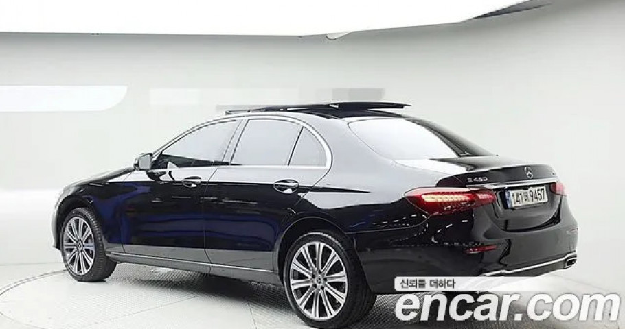 Mercedes-Benz E-Class 