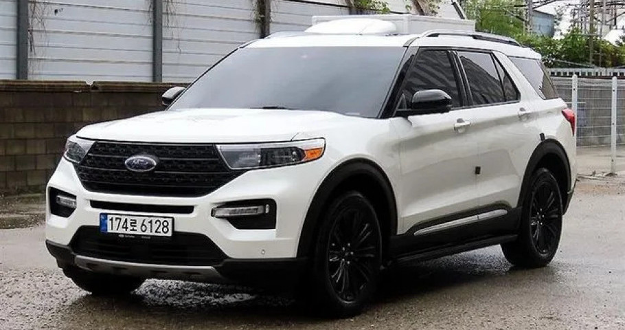 Ford Explorer 
