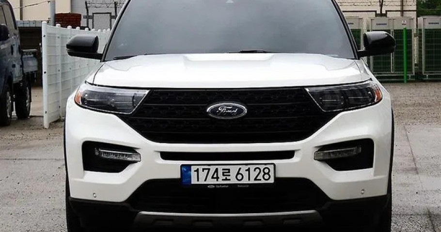 Ford Explorer 