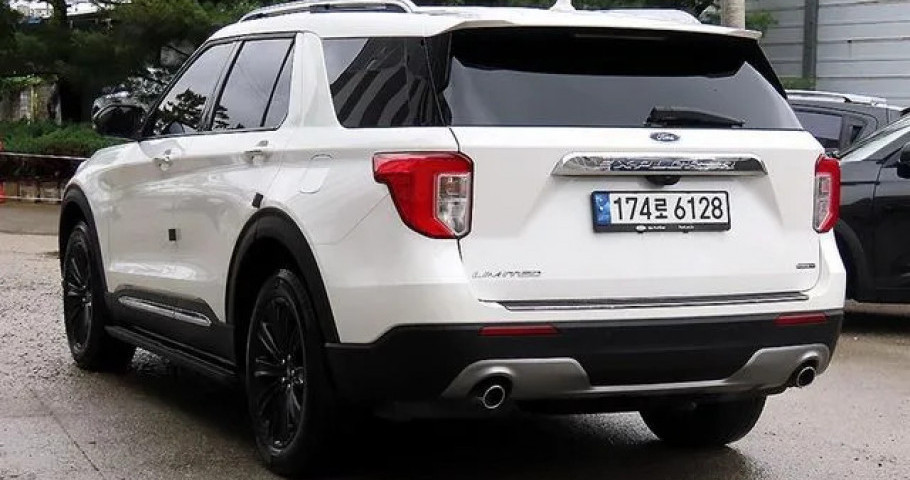 Ford Explorer 