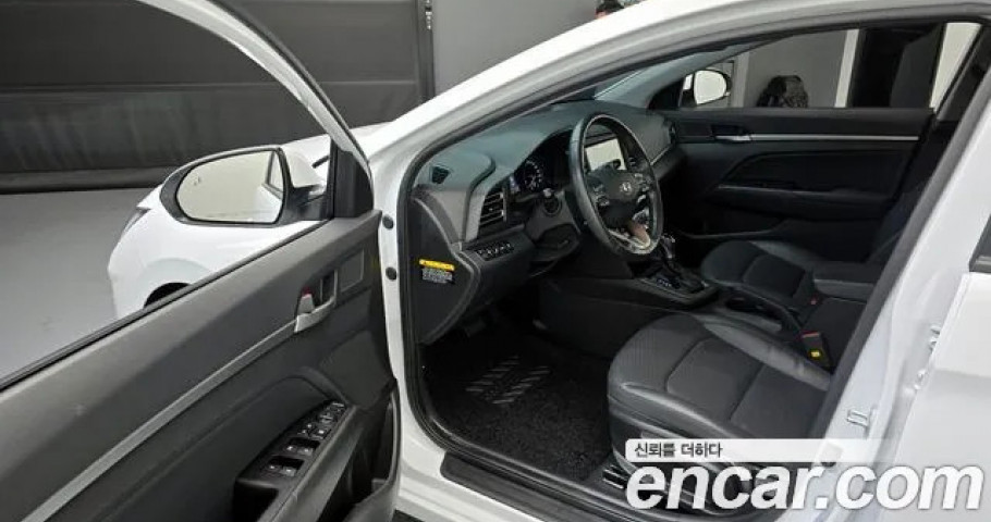 Hyundai Avante (Elantra) 