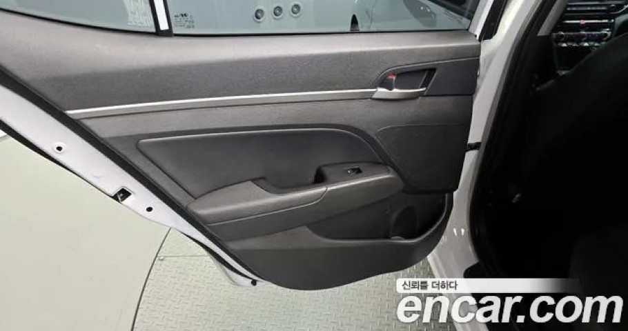 Hyundai Avante (Elantra) 