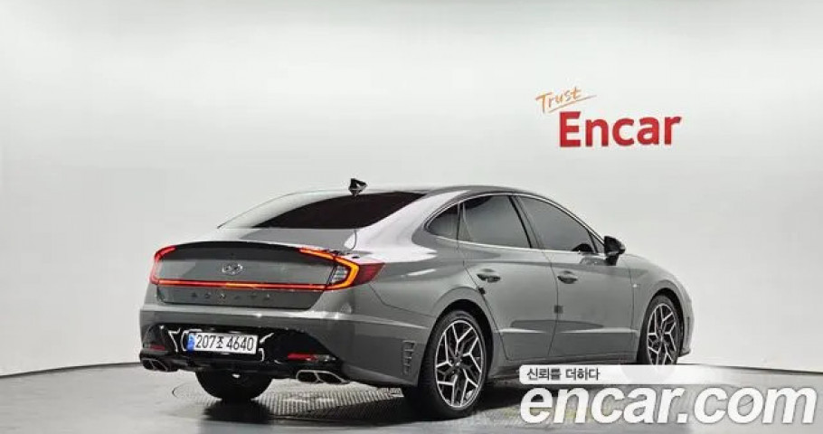 Hyundai Sonata 