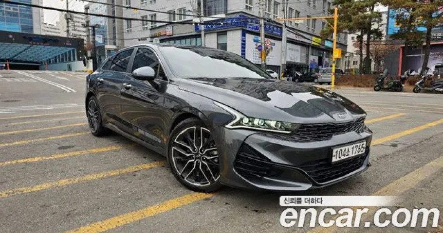 Kia K5 