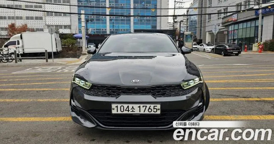 Kia K5 