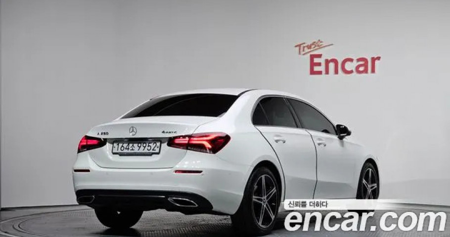 Mercedes-Benz A-Class 