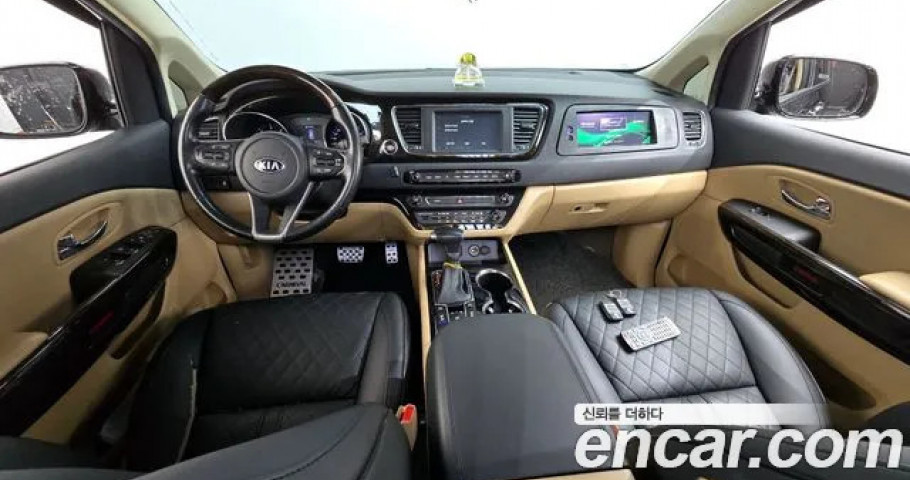 Kia Carnival 