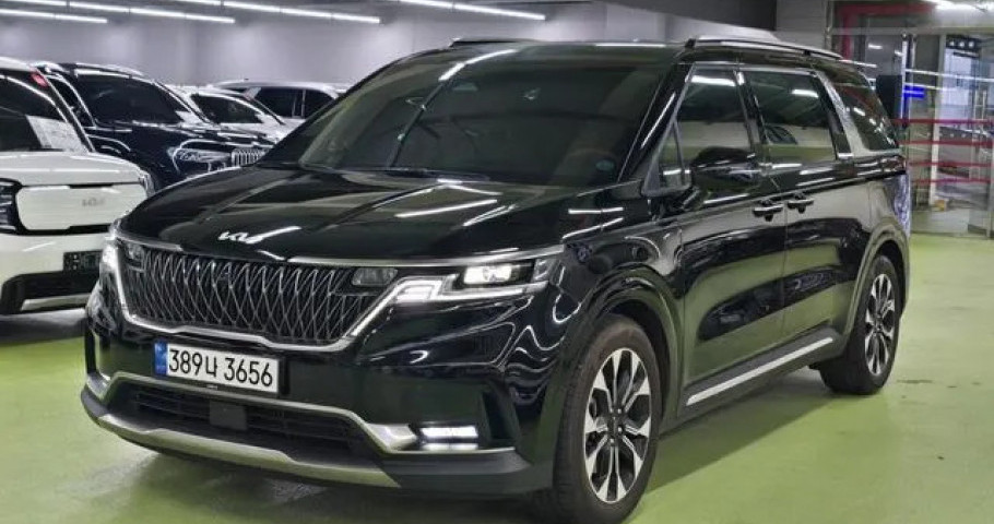 Kia Carnival 