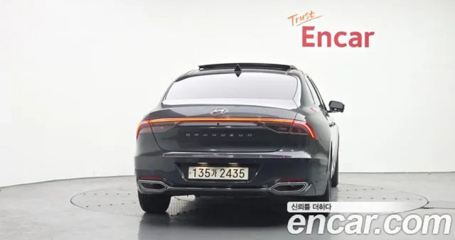 Hyundai Grandeur 