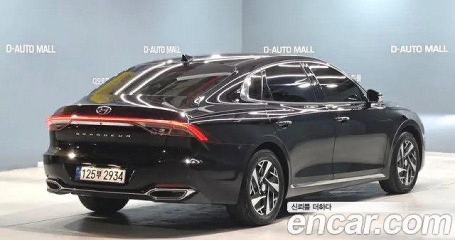 Hyundai Grandeur 